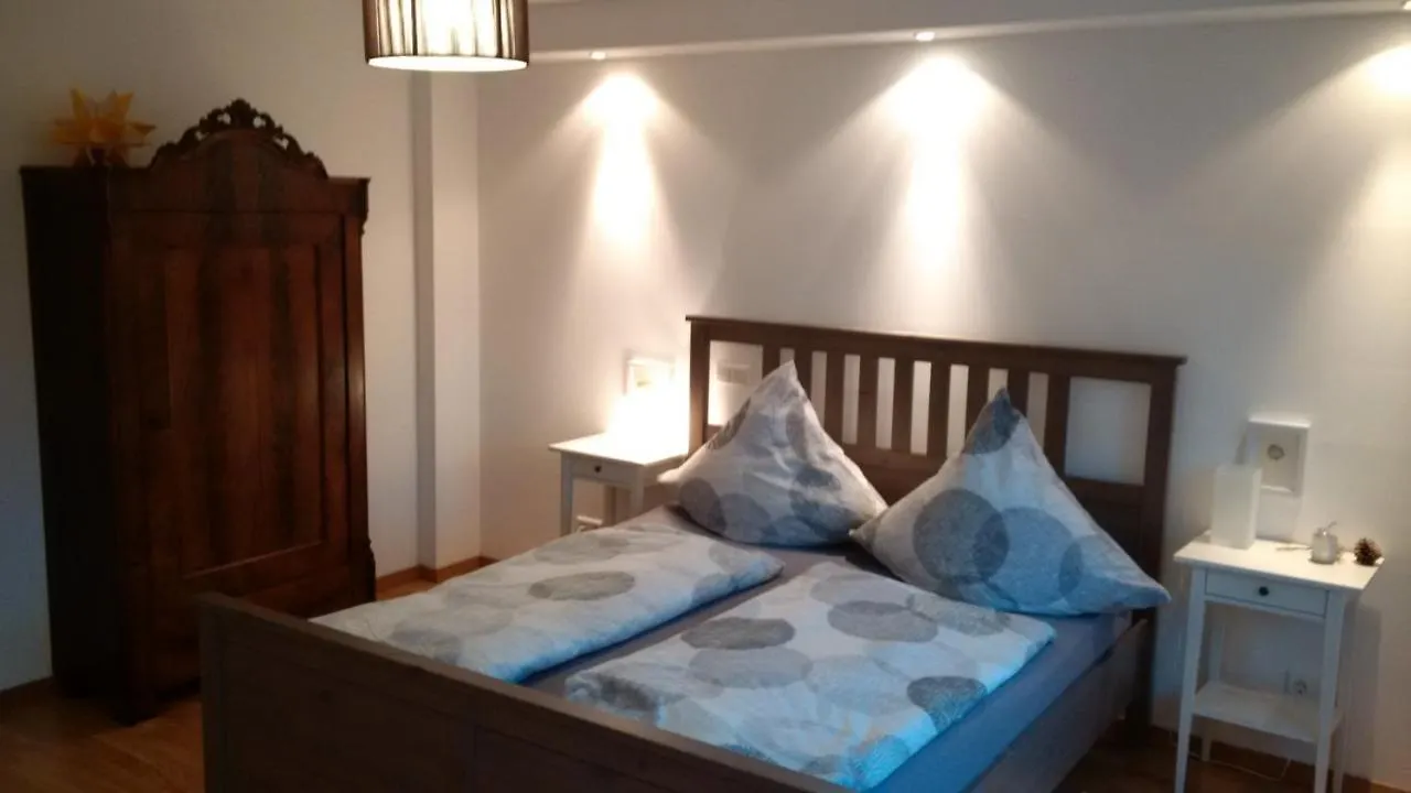 Stilvolle Ferienwohnung Am Grossen Garten Dresden Almanya